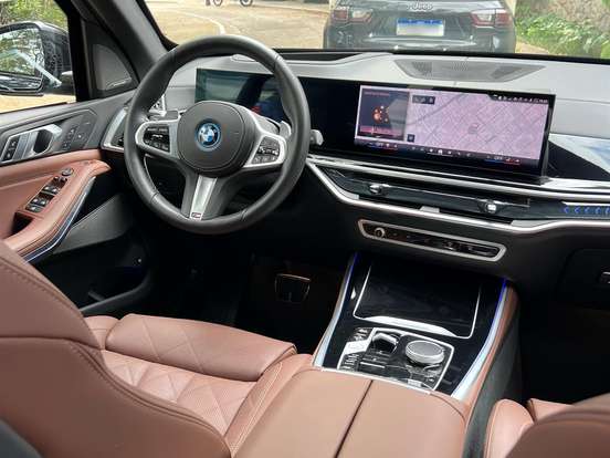 BMW-X5-3.0 I6 TURBO HÍBRIDO XDRIVE50E M SPORT AUTOMÁTICO BMW-X5-2025