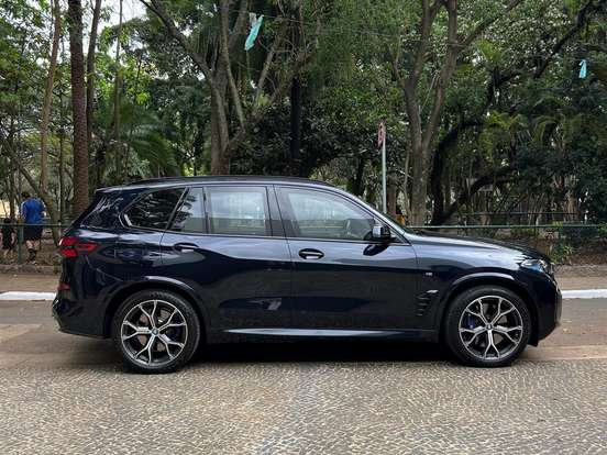 BMW-X5-3.0 I6 TURBO HÍBRIDO XDRIVE50E M SPORT AUTOMÁTICO BMW-X5-2025