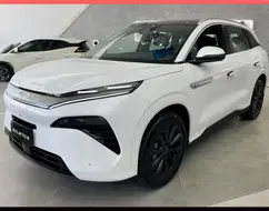 BYD ATTO 8 1.5 TURBO PHEV AWD AUTOMÁTICO BYD ATTO 8 1.5 TURBO PHEV AWD AUTOMÁTICO