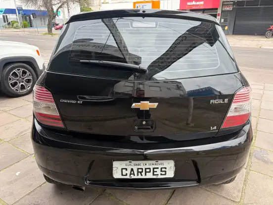 CHEVROLET-AGILE-2010