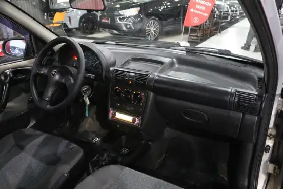 CHEVROLET-CORSA-2003