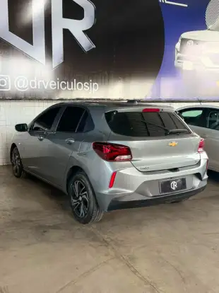 CHEVROLET-ONIX-2023