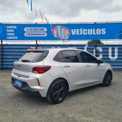 CHEVROLET-ONIX-2020