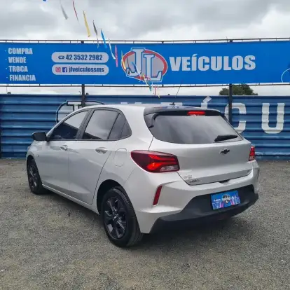CHEVROLET-ONIX-2020