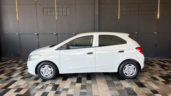 CHEVROLET-ONIX-1.0 MPFI JOY 8V FLEX 4P MANUAL CHEVROLET-ONIX-2016