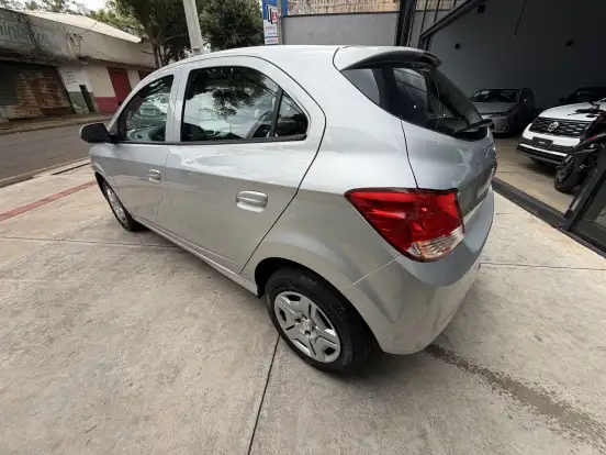 CHEVROLET-ONIX-1.0 MPFI LT 8V FLEX 4P MANUAL CHEVROLET-ONIX-2013