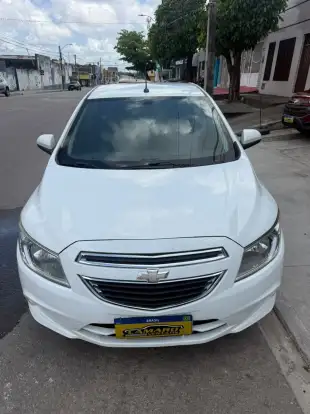 CHEVROLET-ONIX-2015