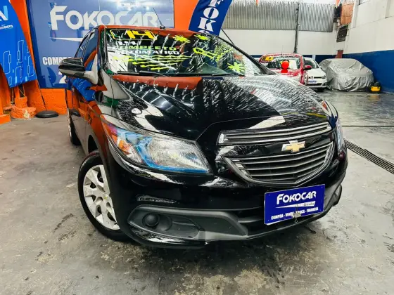 CHEVROLET ONIX 1.4 MPFI LT 8V FLEX 4P AUTOMÁTICO