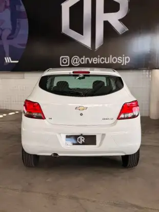 CHEVROLET-ONIX-2016