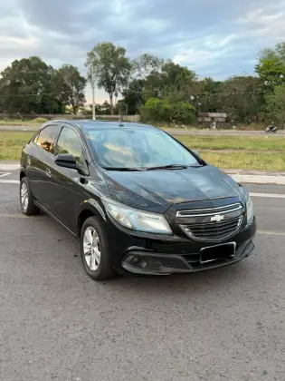 CHEVROLET ONIX 1.4 MPFI LT 8V FLEX 4P MANUAL