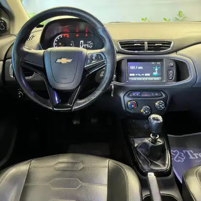 CHEVROLET-ONIX-2018