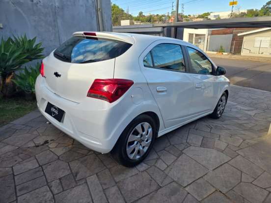 CHEVROLET-ONIX-1.0 MPFI JOY 8V FLEX 4P MANUAL CHEVROLET-ONIX-2020