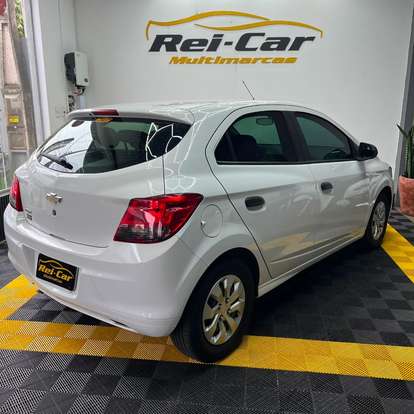 CHEVROLET-ONIX-2019