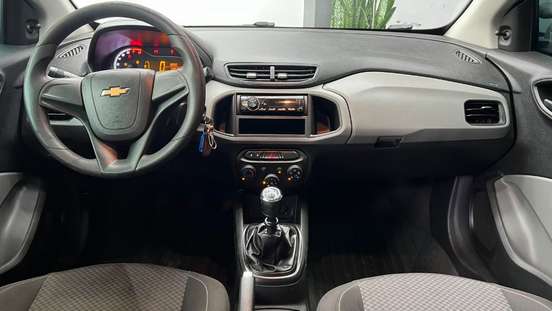 CHEVROLET-ONIX-2019