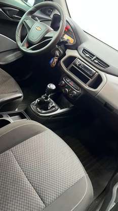 CHEVROLET-ONIX-2019