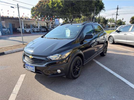 CHEVROLET ONIX 1.4 MPFI ACTIV 8V FLEX 4P AUTOMÁTICO