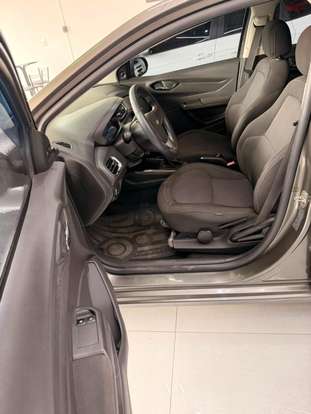 CHEVROLET-ONIX-2014