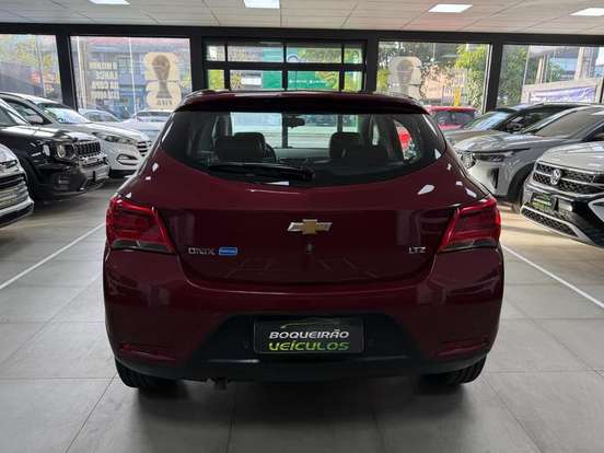 CHEVROLET-ONIX-1.4 MPFI LTZ 8V FLEX 4P AUTOMÁTICO CHEVROLET-ONIX-2017