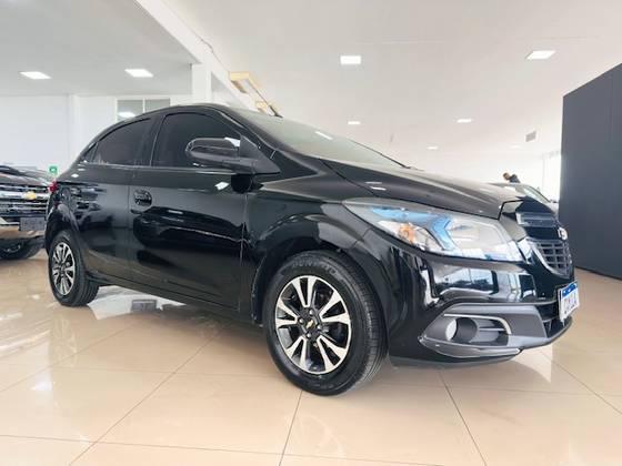 CHEVROLET ONIX 1.4 MPFI LTZ 8V FLEX 4P MANUAL