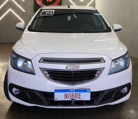 CHEVROLET-ONIX-1.4 MPFI LTZ 8V FLEX 4P MANUAL CHEVROLET-ONIX-2013