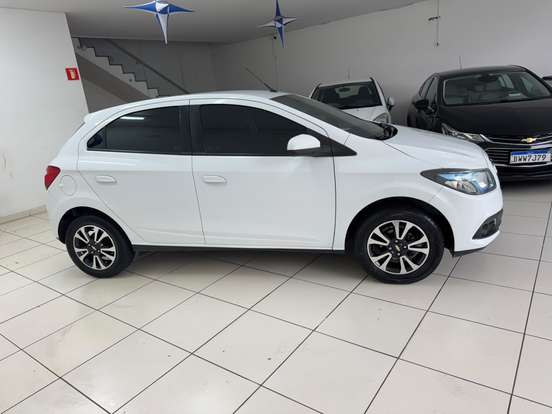 CHEVROLET-ONIX-2013