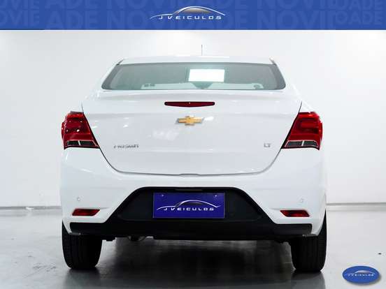 CHEVROLET-PRISMA-2017