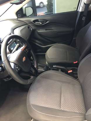CHEVROLET-PRISMA-2016