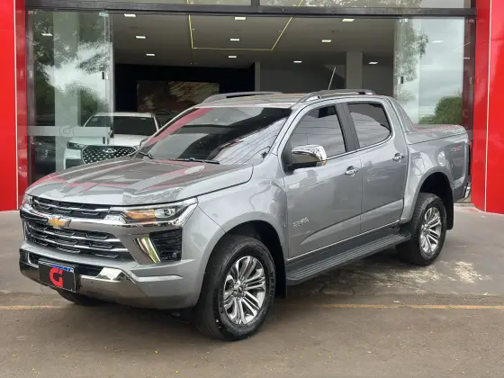 CHEVROLET S10 2.8 16V TURBO DIESEL HIGH COUNTRY CD 4X4 AUTOMÁTICO