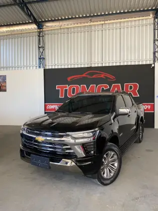 CHEVROLET S10 2.8 16V TURBO DIESEL HIGH COUNTRY CD 4X4 AUTOMÁTICO