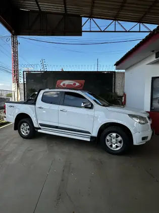 CHEVROLET S10 2.8 LT 4X4 CD 16V TURBO DIESEL 4P MANUAL