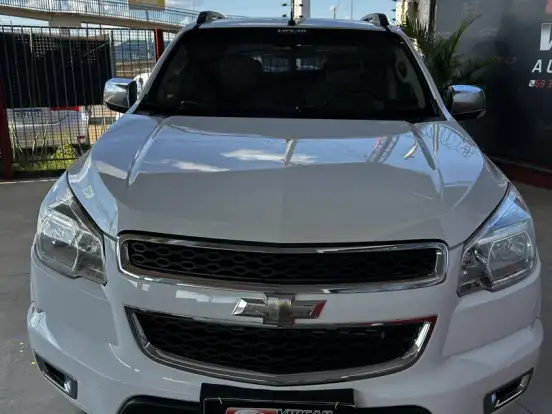 CHEVROLET-S10-2.8 LT 4X4 CD 16V TURBO DIESEL 4P MANUAL CHEVROLET-S10-2014