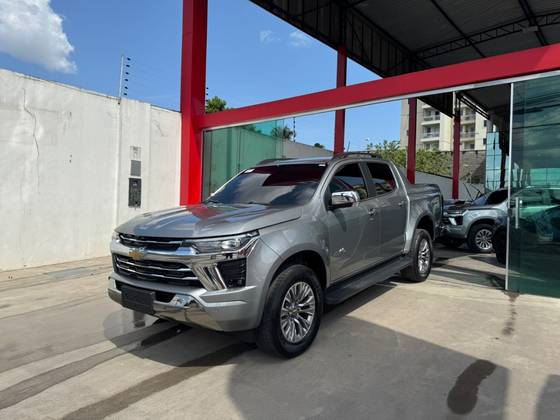 CHEVROLET S10 2.8 16V TURBO DIESEL HIGH COUNTRY CD 4X4 AUTOMÁTICO