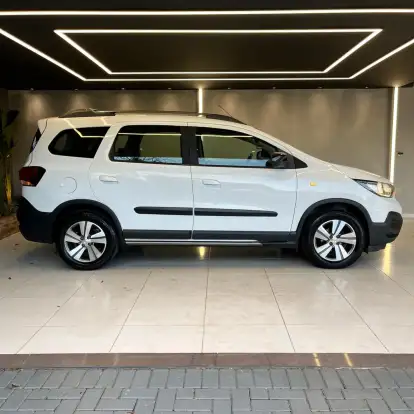 CHEVROLET-SPIN-2018
