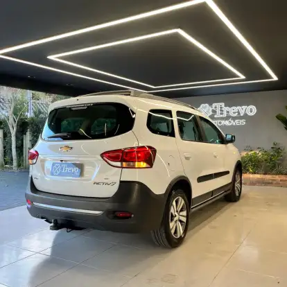 CHEVROLET-SPIN-2018