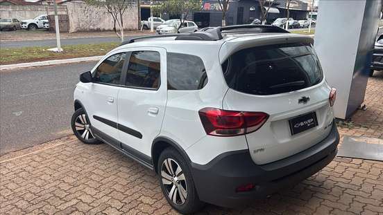 CHEVROLET-SPIN-2023