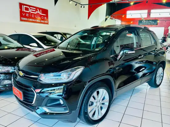 CHEVROLET-TRACKER-2019