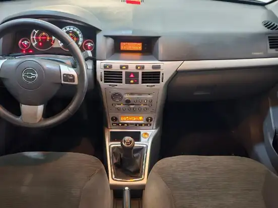 CHEVROLET-VECTRA-2.0 MPFI ELEGANCE 8V FLEX 4P MANUAL CHEVROLET-VECTRA-2011