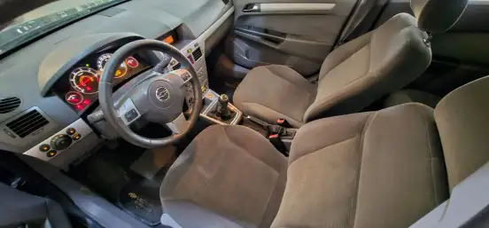 CHEVROLET-VECTRA-2011