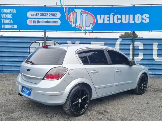 CHEVROLET-VECTRA-2.0 MPFI GT HATCH 8V FLEX 4P MANUAL CHEVROLET-VECTRA-2009