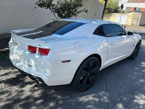 CHEVROLET-CAMARO-6.2 V8 GASOLINA SS AUTOMÁTICO CHEVROLET-CAMARO-2011