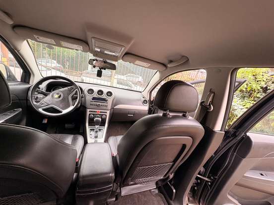 CHEVROLET-CAPTIVA-2012
