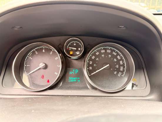 CHEVROLET-CAPTIVA-2012