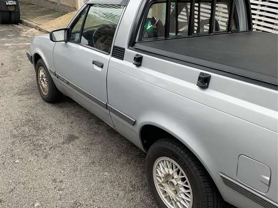 CHEVROLET-CHEVY 500-1.6 DL CS 8V GASOLINA 2P MANUAL CHEVROLET-CHEVY 500-1990