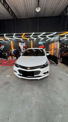 CHEVROLET-CRUZE-2017