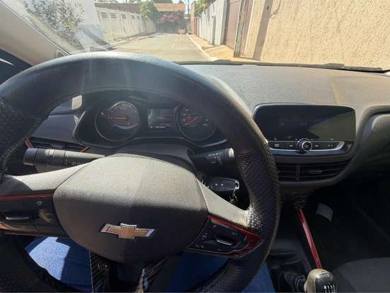 CHEVROLET-ONIX-2020
