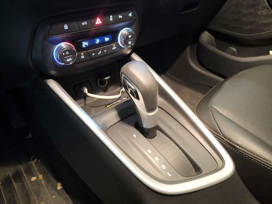 CHEVROLET-ONIX-2023