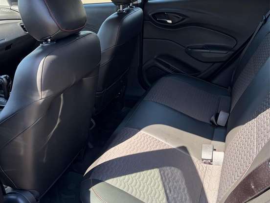 CHEVROLET-ONIX-1.4 MPFI LTZ 8V FLEX 4P AUTOMÁTICO CHEVROLET-ONIX-2017