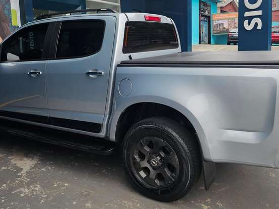 CHEVROLET-S10-2.4 LTZ 4X2 CD 8V FLEX 4P MANUAL CHEVROLET-S10-2012