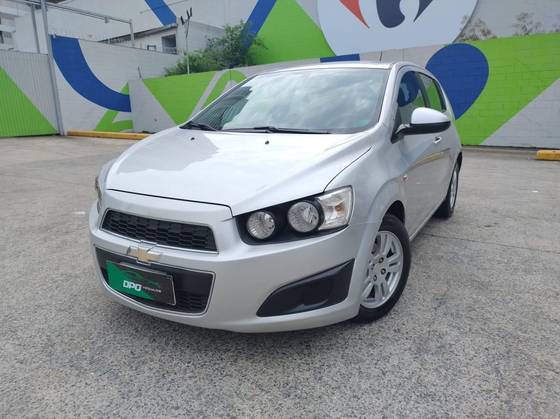 CHEVROLET SONIC 1.6 LT 16V FLEX 4P AUTOMÁTICO