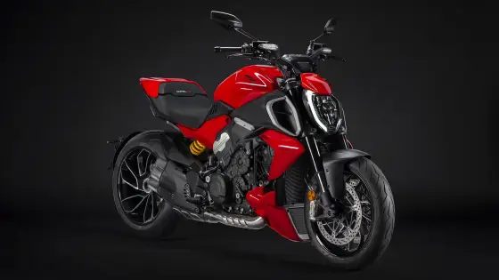 DUCATI DIAVEL V4 